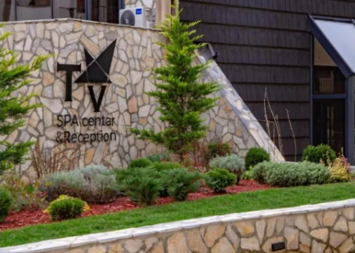 Aria Lux Titova Lejlighed *